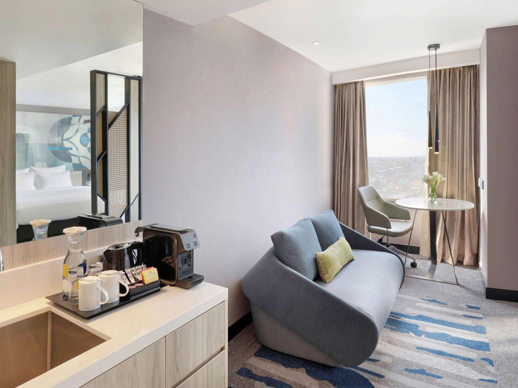 Novotel Malioboro 4*
